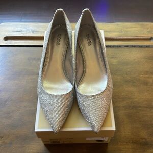 Michael Kors Sara Flex Kitten Pump